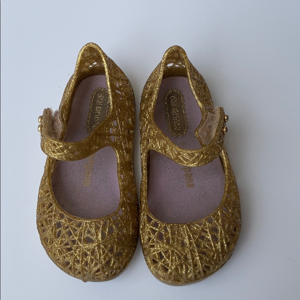 mini melissa capana zig zag size 5